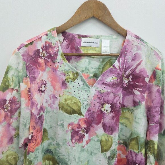 Womens Knit Top XL Floral Embellished 3/4 Sleeve V-Neck Boho Fairy Whimsical - Picture 7 of 12